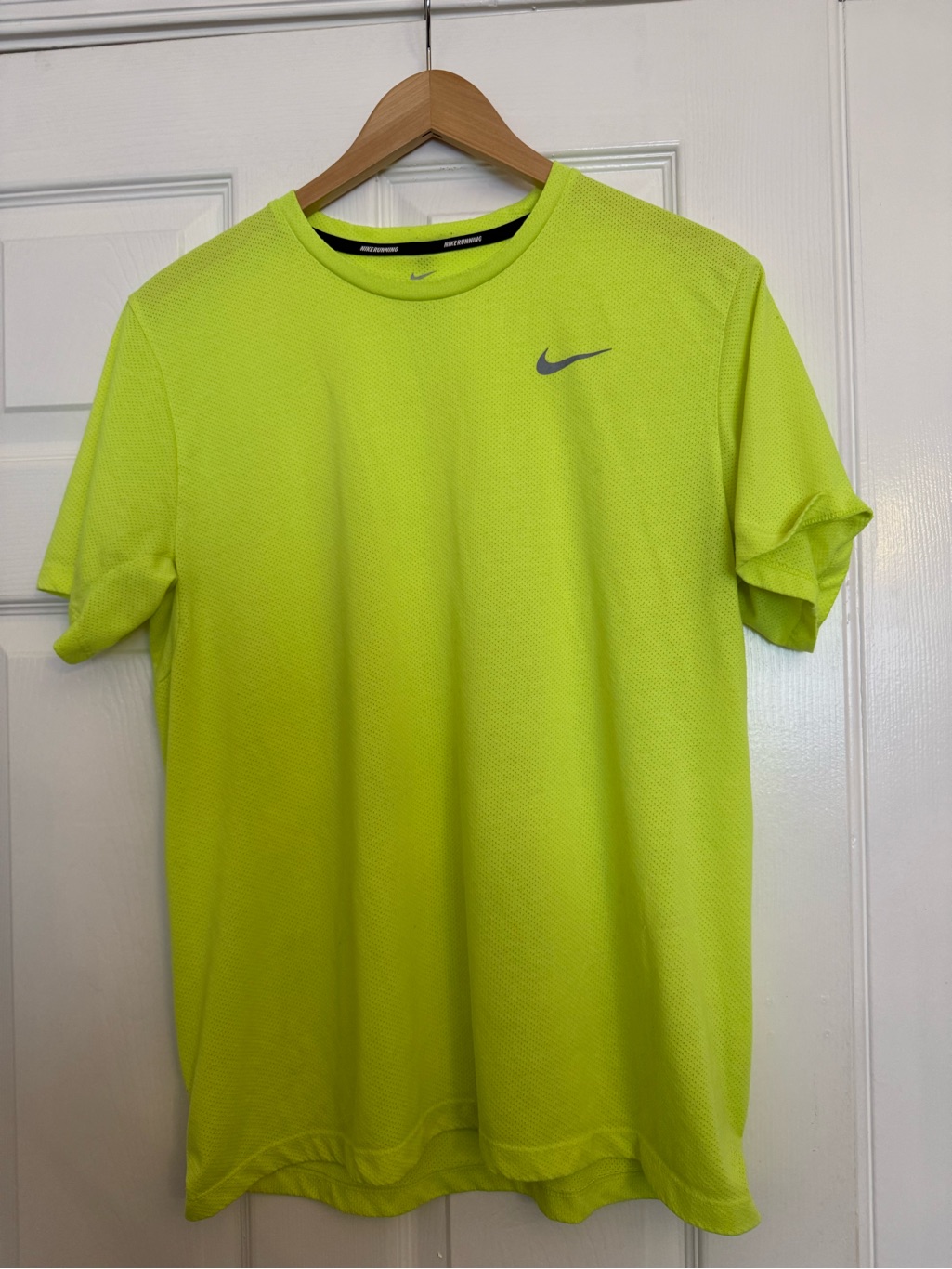 Nike Men’s Neon Yellow Short-Sleeve Training Tee